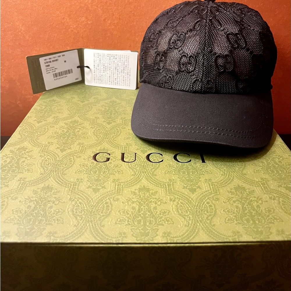 GUCCI- GG Lace Embroidered Baseball Hat. Size M.